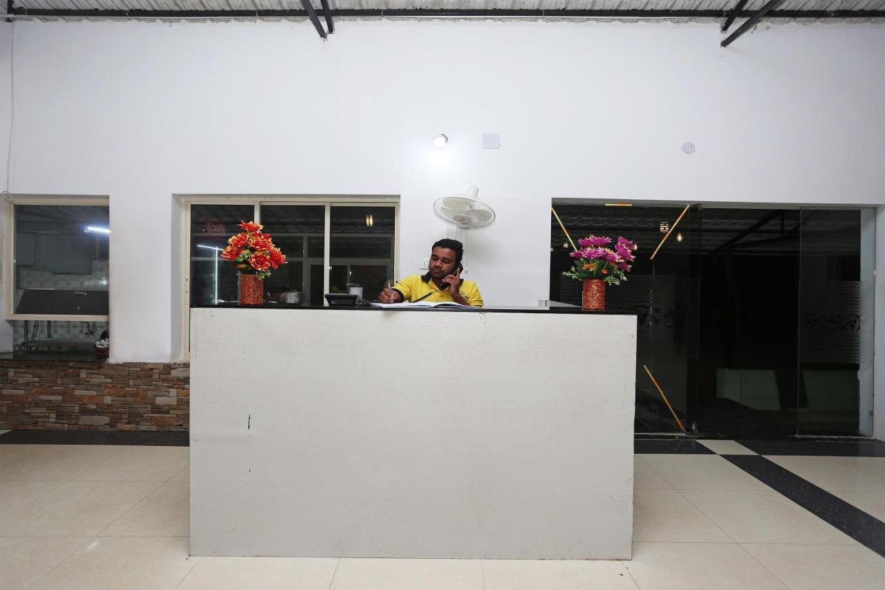 Oyo 26670 The Ranch Hotel Puri Ngoại thất bức ảnh