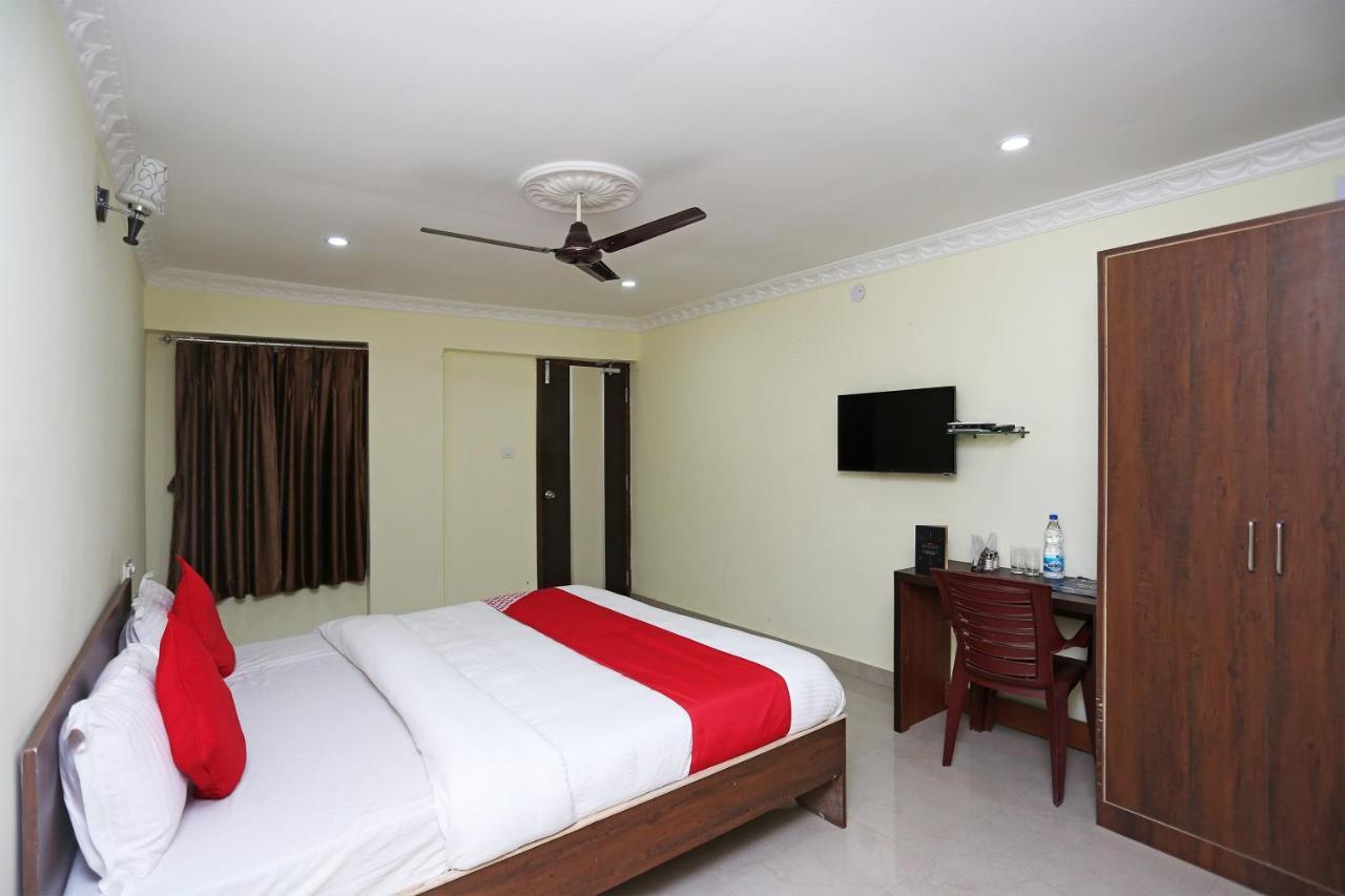 Oyo 26670 The Ranch Hotel Puri Ngoại thất bức ảnh