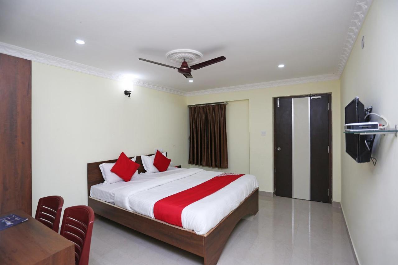Oyo 26670 The Ranch Hotel Puri Ngoại thất bức ảnh